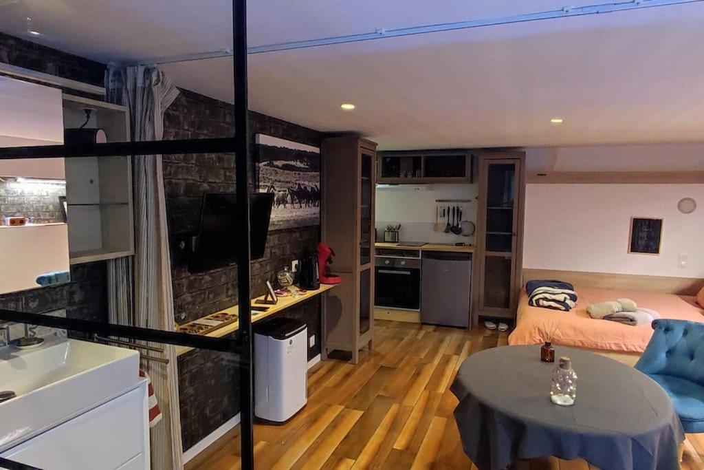 Studio Paisible Et Balneo Vezin-le-Coquet Extérieur photo