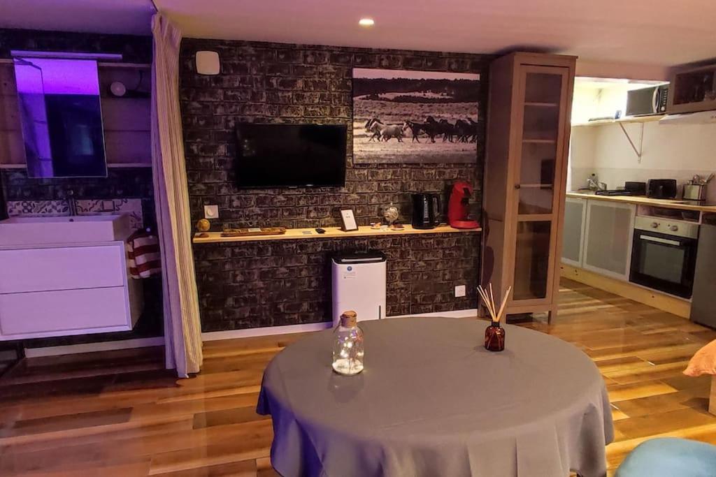 Studio Paisible Et Balneo Vezin-le-Coquet Extérieur photo
