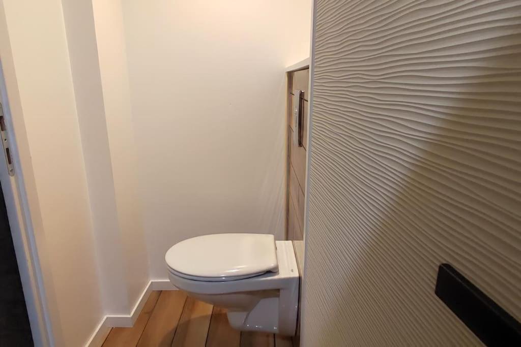Studio Paisible Et Balneo Vezin-le-Coquet Extérieur photo